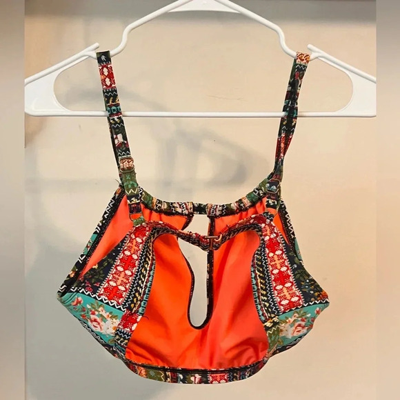 REMOVING SOON FINAL PRICE Cremieux Boho Swimsuit Top - Picture 4 of 7